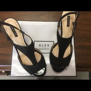 NEW Alex Marie Giaddah Black Heels Size 9